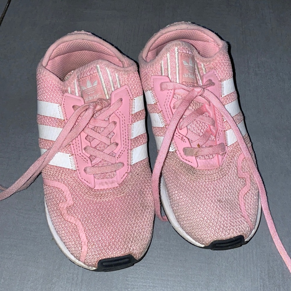Adidas girls shoes